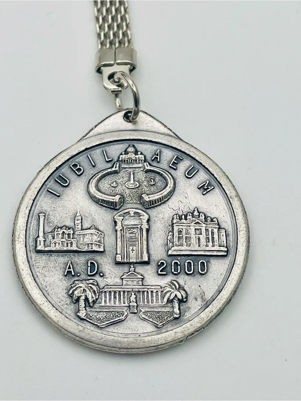 N/A silver tone
